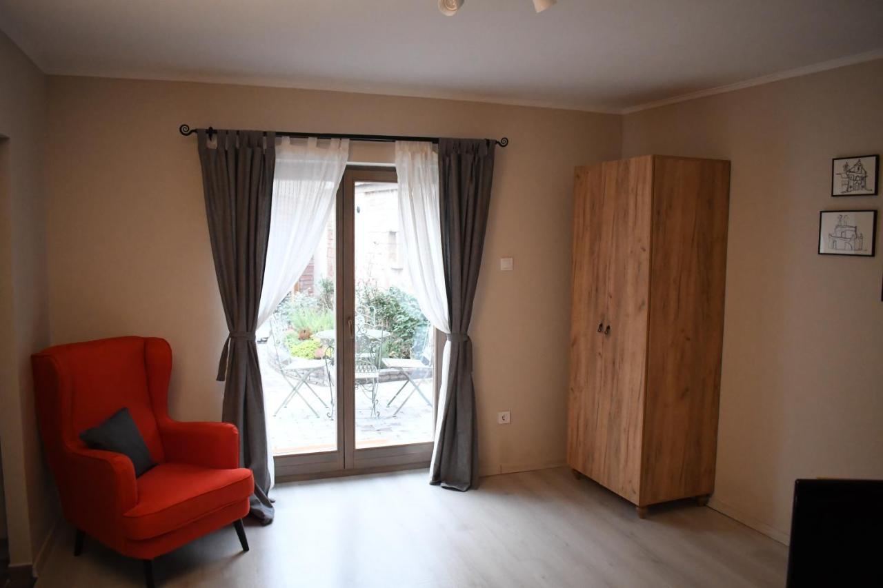 Vatus Apartmanhaz Вац Экстерьер фото