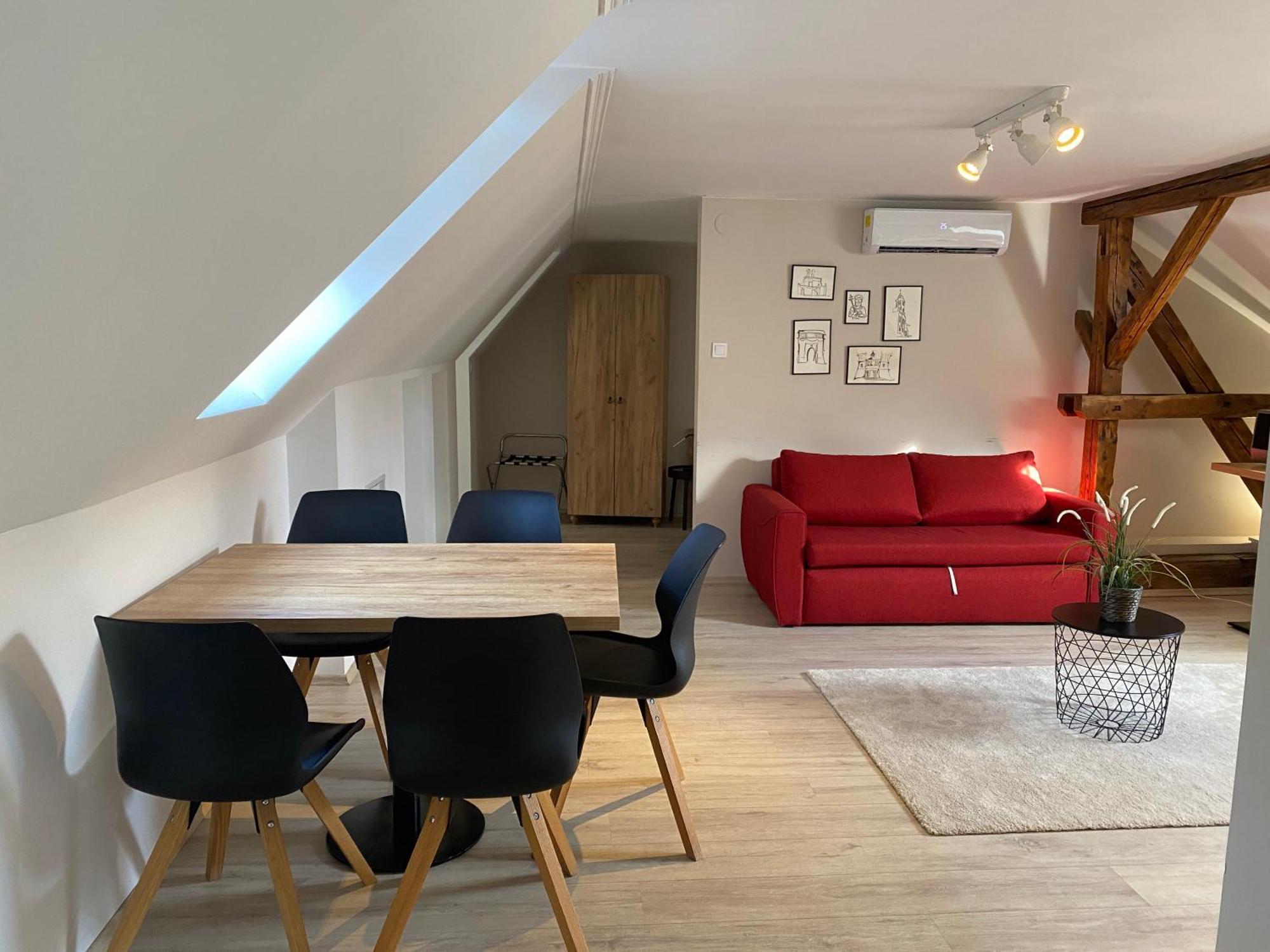 Vatus Apartmanhaz Вац Экстерьер фото